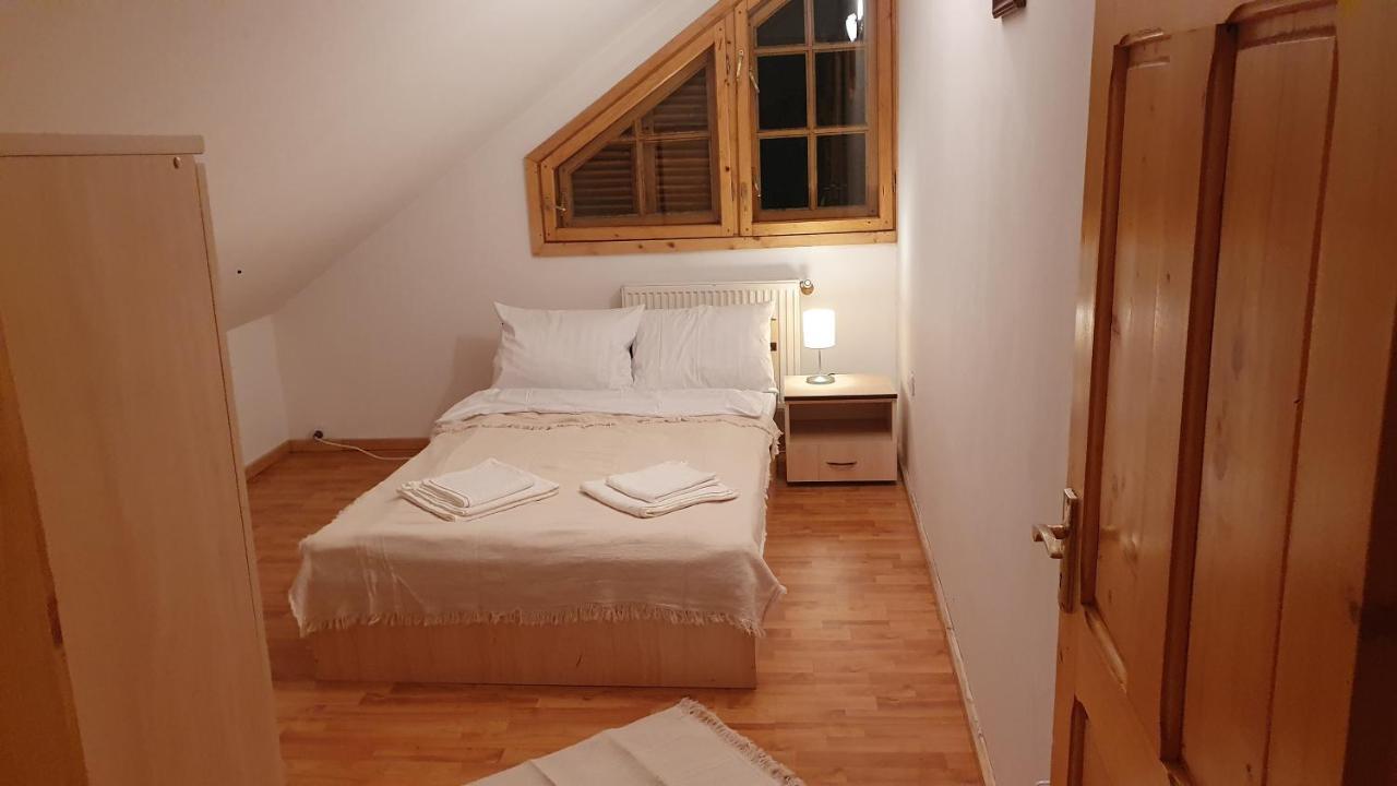 Vila Panselutelor 6 Sinaia Dış mekan fotoğraf